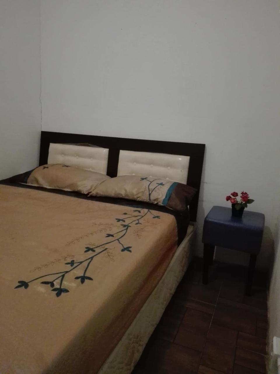 Tonight Hotel Hostel Τζωρτζ Τάουν Εξωτερικό φωτογραφία